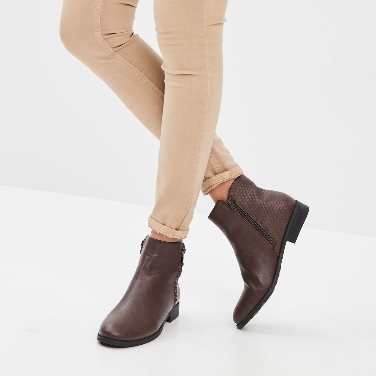 Bottines plates marron femme - 1