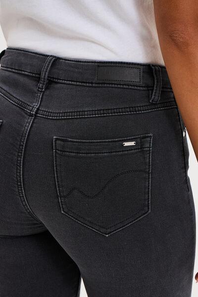 Women's Black Stretch Slim 7/8 Jeans