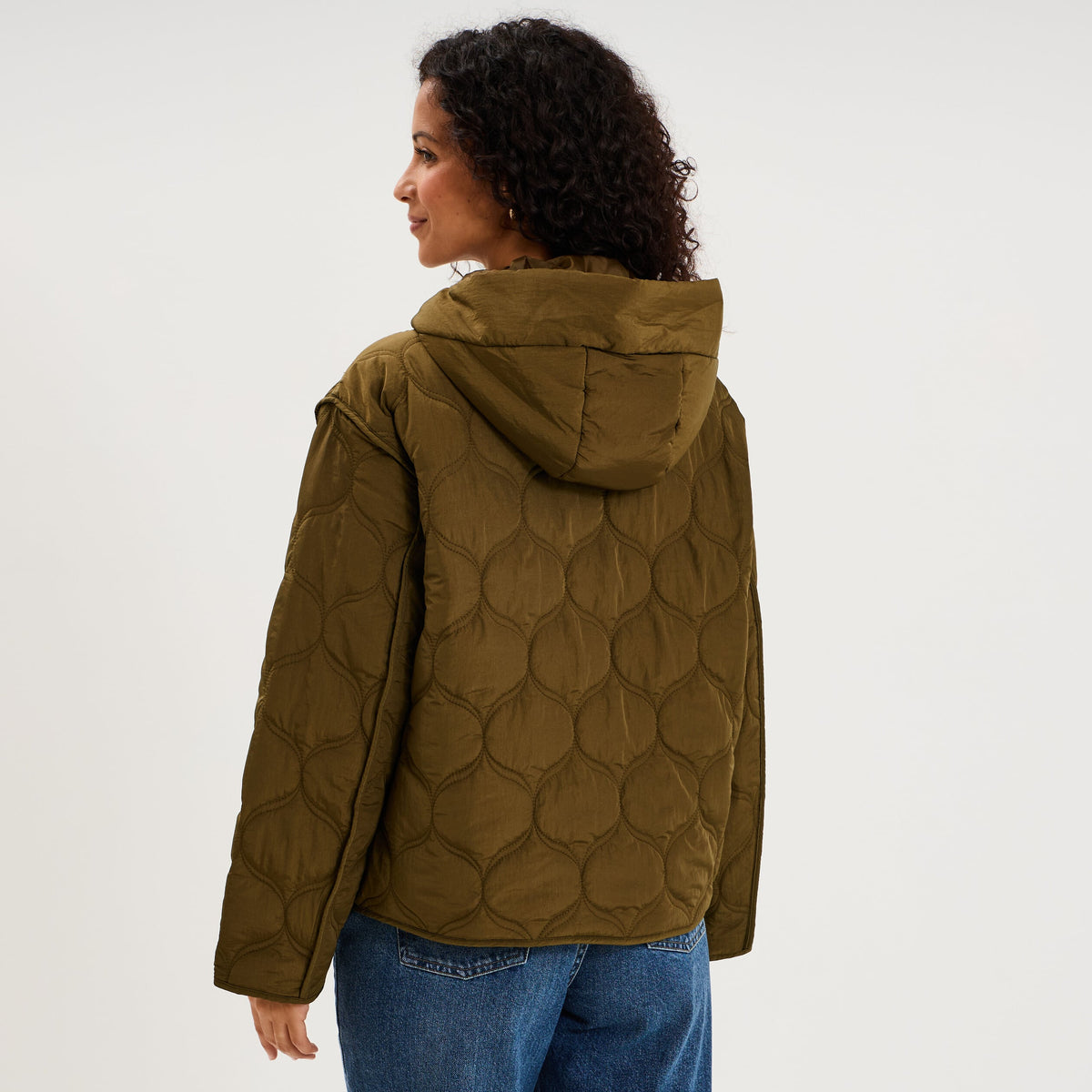 Doudoune courte matelassée à capuche beige femme - 2