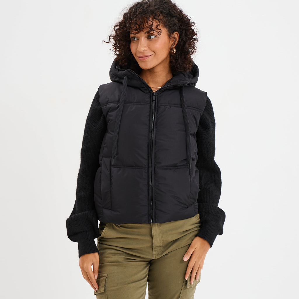 Doudoune rembourrée sans manches capuche noir femme - 1