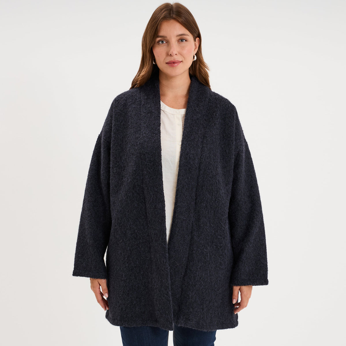 Veste mi-longue effet bouclette bleu marine femme grande taille - 1